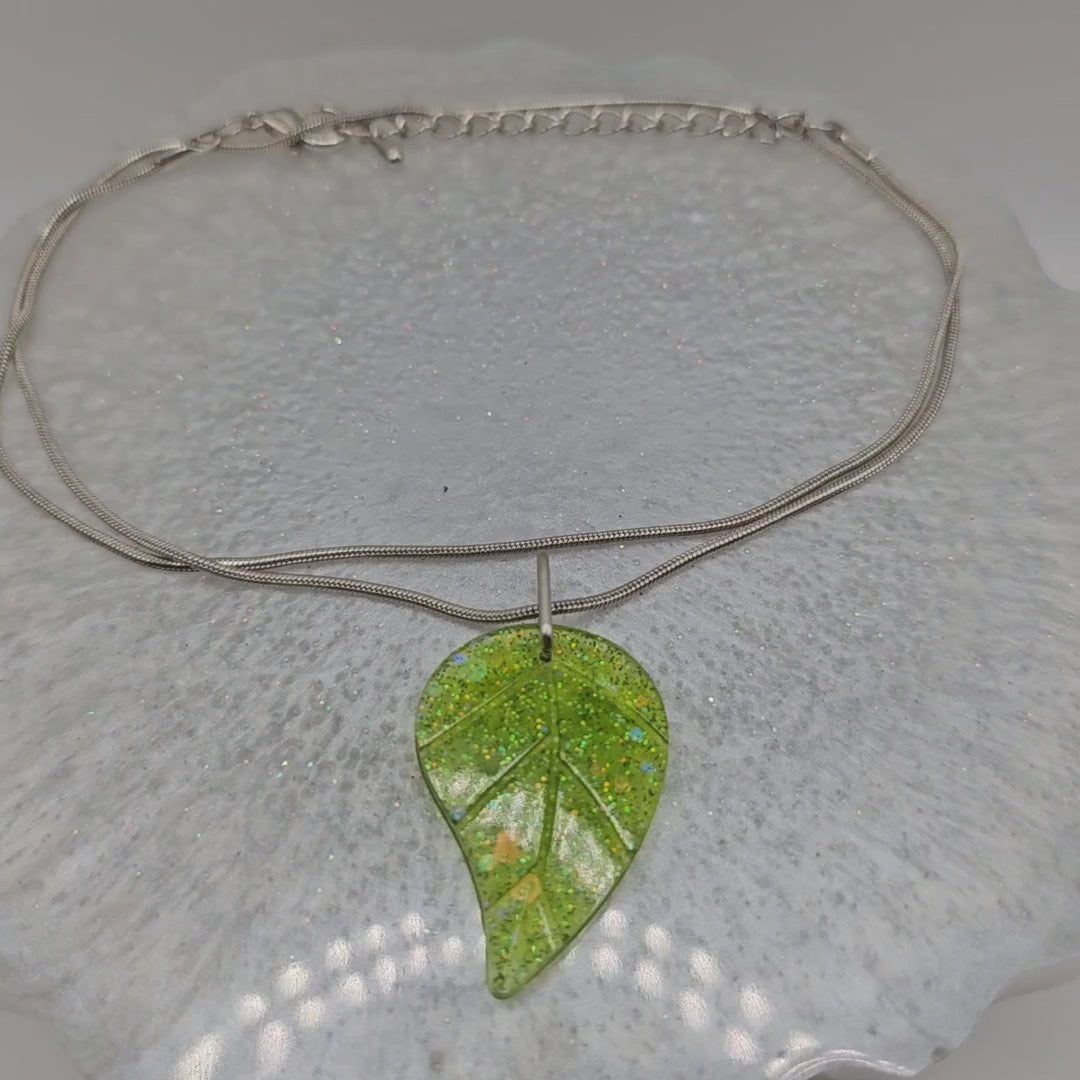 Elegant Leaf Handmade Resin Nature Necklace